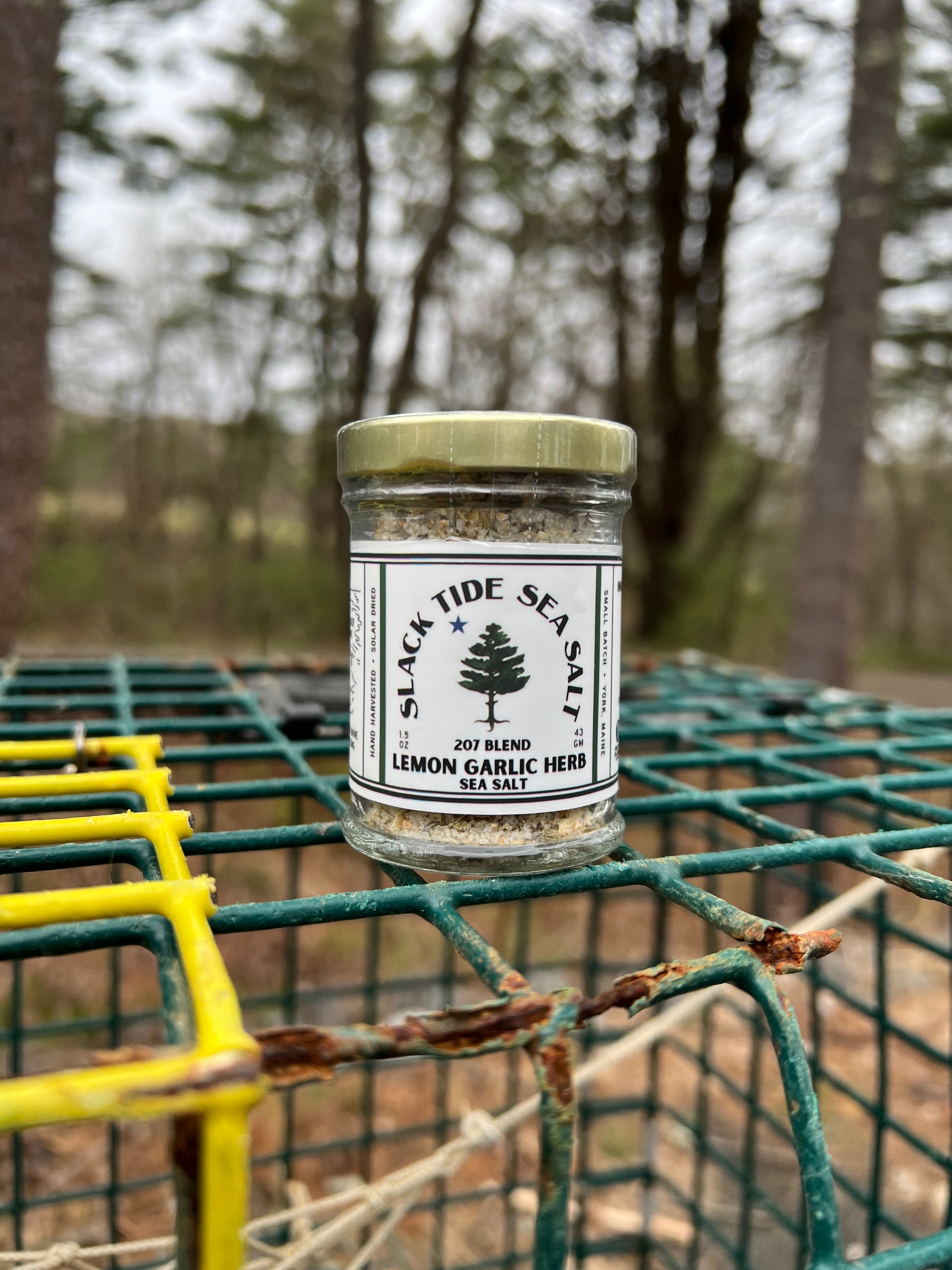 207 Blend Lemon Rosemary Sea Salt - Slack Tide Sea Salt
